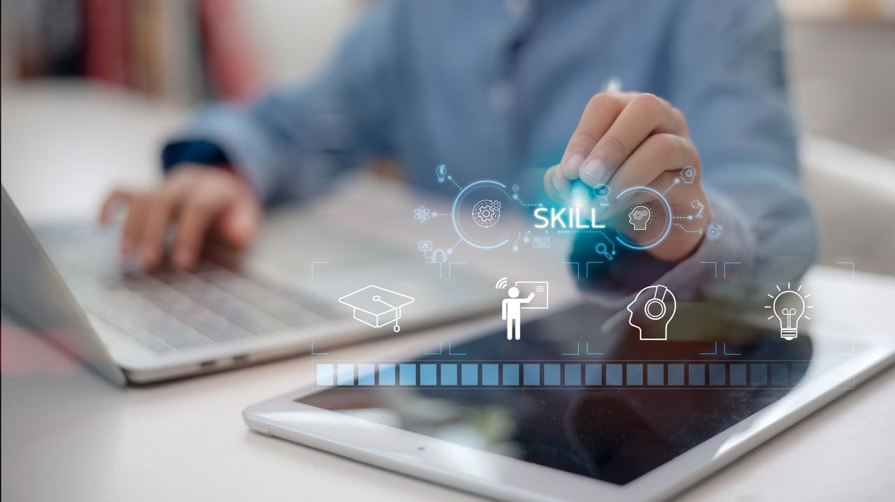 CÓMO LA IA POTENCIA EL TALENTO DE LOS COLABORADORES