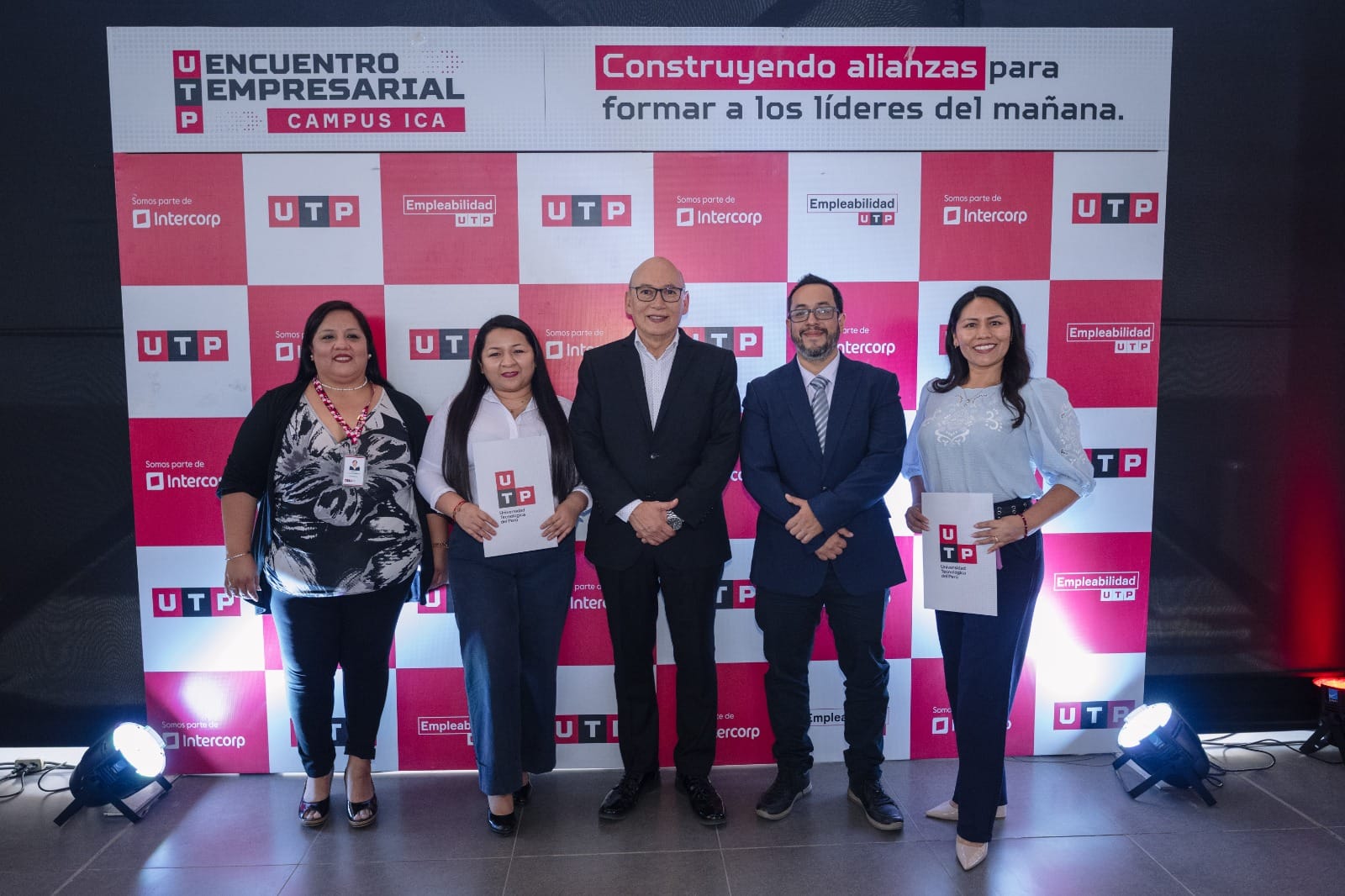 UTP ICA ORGANIZA “DESAYUNO EMPRESARIAL” CON LÍDERES DE GESTIÓN HUMANA