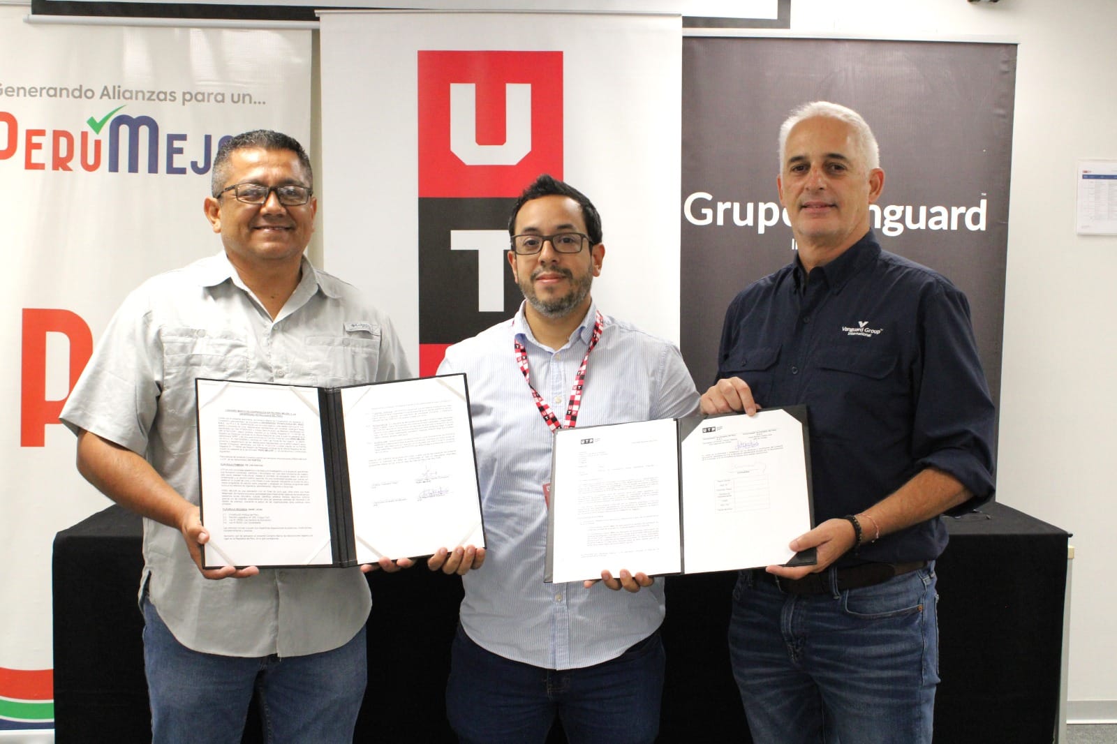 UTP, PERÚ MEJOR Y VANGUARD FIRMAN CONVENIO PARA IMPULSAR EL DESARROLLO SOCIAL DE ICA