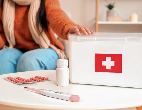 BOTIQUÍN EN CASA: GUÍA PARA ATENDER IMPREVISTOS DE SALUD CON SEGURIDAD