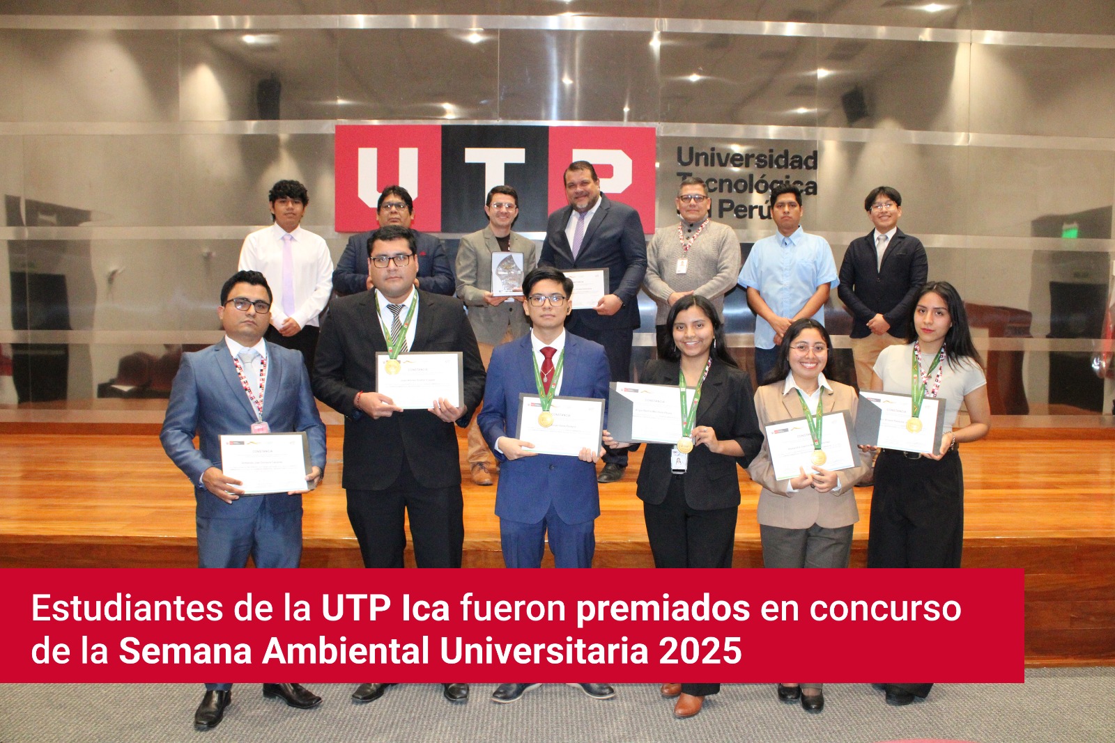 ESTUDIANTES DE LA UTP ICA FUERON PREMIADOS EN CONCURSO DE LA SEMANA AMBIENTAL UNIVERSITARIA 2025